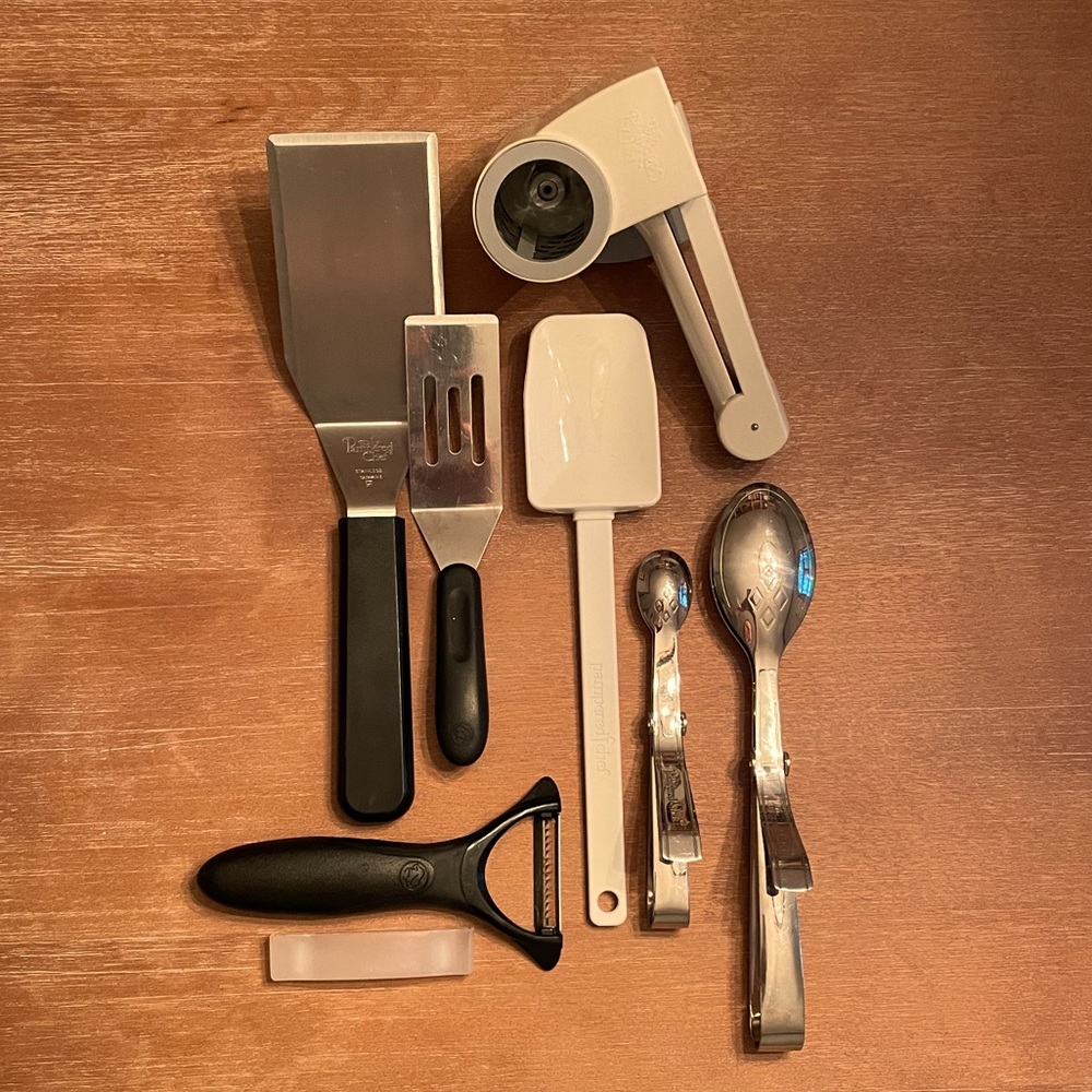 Pampered Chef Cooking Tools Bundle